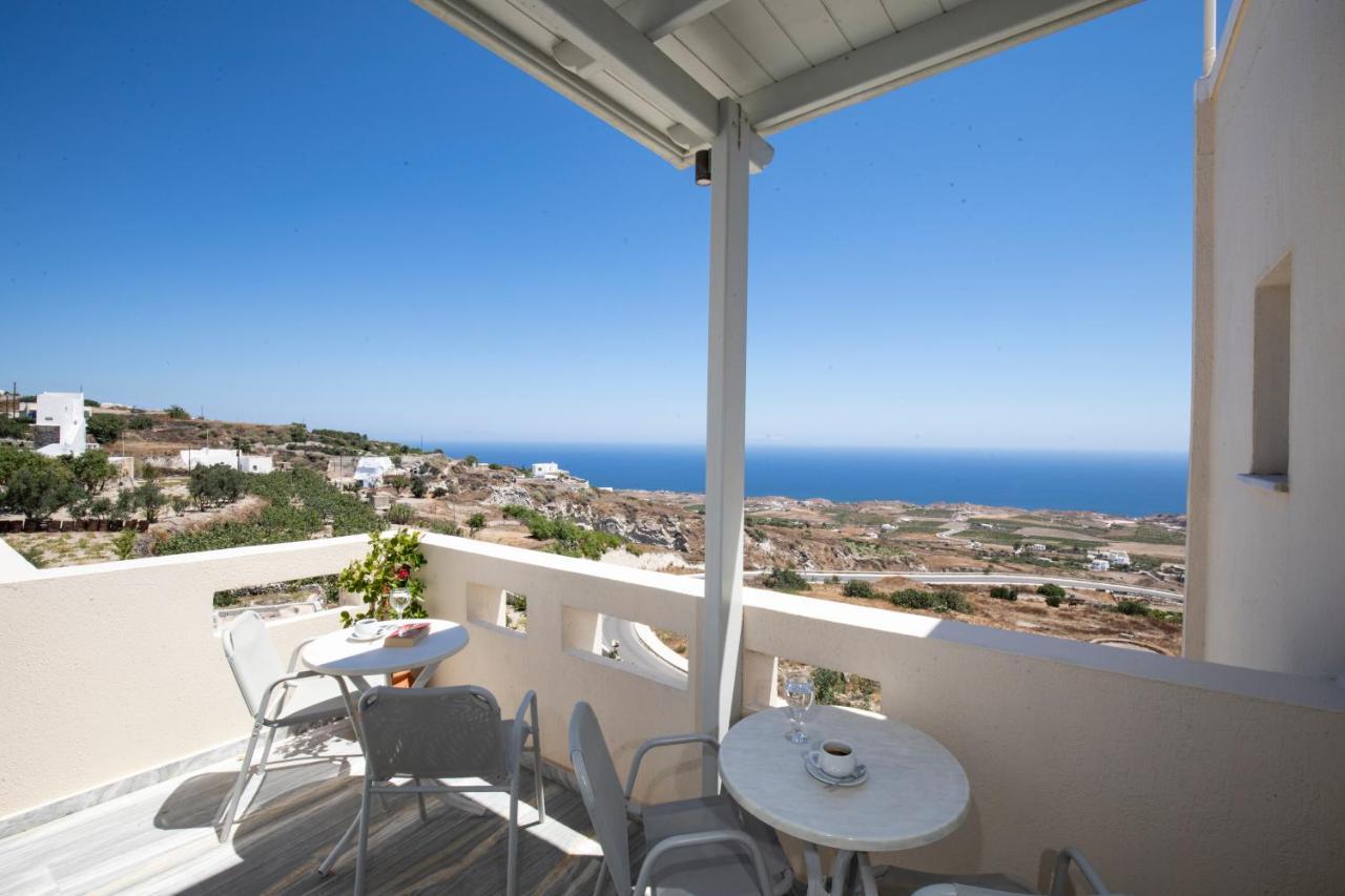 Erato Apartments Fira  Extérieur photo