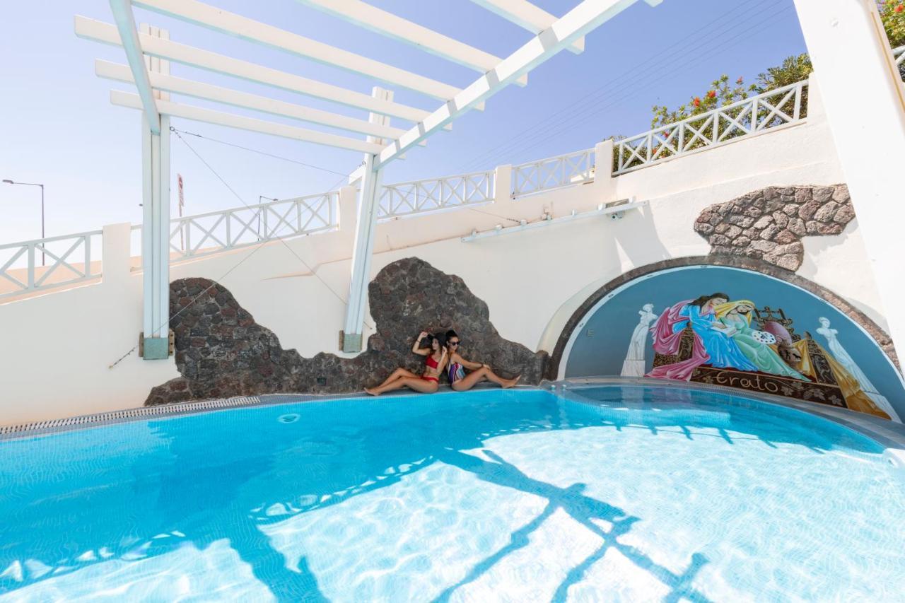 Erato Apartments Fira  Extérieur photo