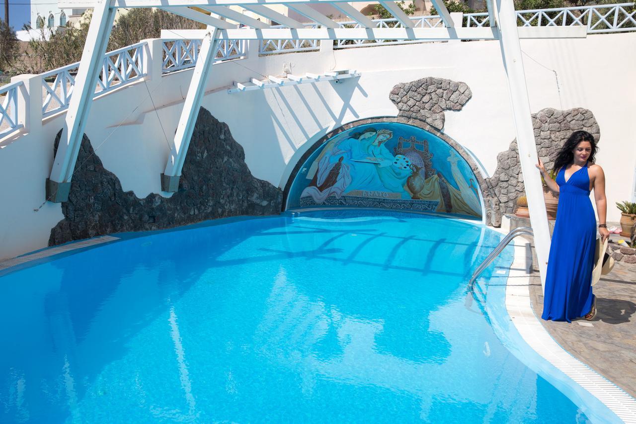 Erato Apartments Fira  Extérieur photo